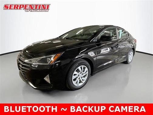 2019 Hyundai ELANTRA SE