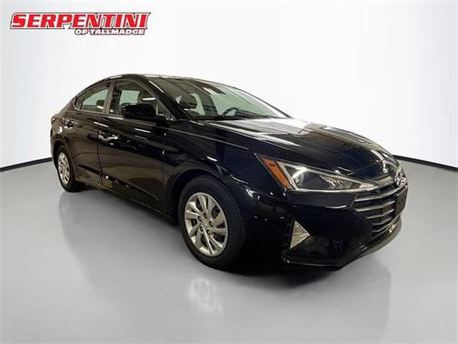 2019 Hyundai ELANTRA SE