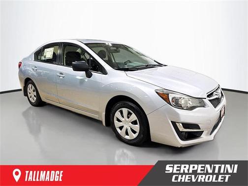 2016 Subaru Impreza 2.0i