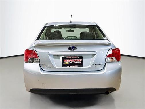 2016 Subaru Impreza 2.0i