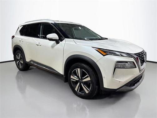 2022 Nissan Rogue SL