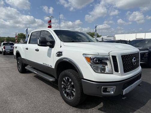 2016 Nissan Titan XD PRO-4X