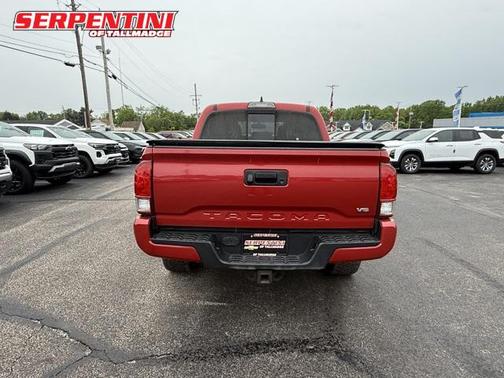 2017 Toyota Tacoma TRD Sport
