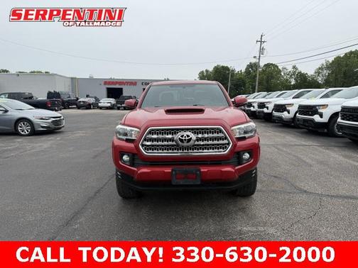 2017 Toyota Tacoma TRD Sport