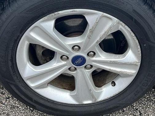 2016 Ford Escape S