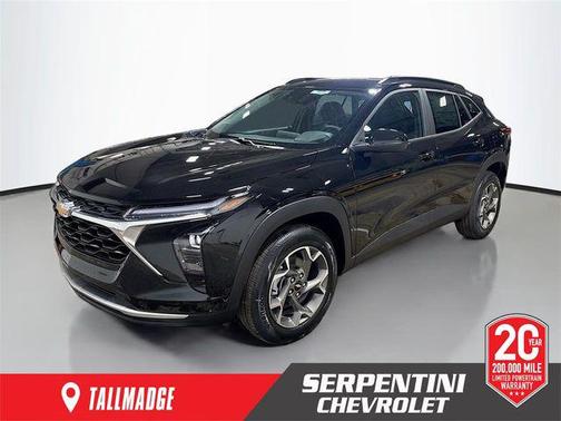 Mosaic Black Metallic 2026 Chevrolet Trax LT