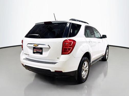 Summit White 2017 Chevrolet Equinox 1LT