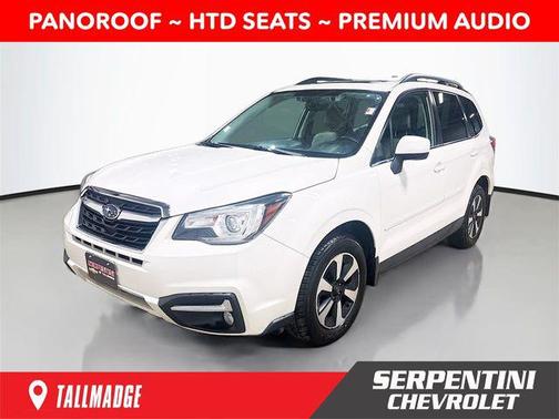Crystal White Pearl 2018 Subaru Forester 2.5i Limited
