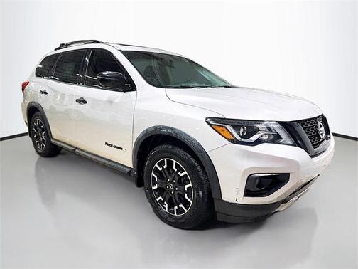 2019 Nissan Pathfinder SL