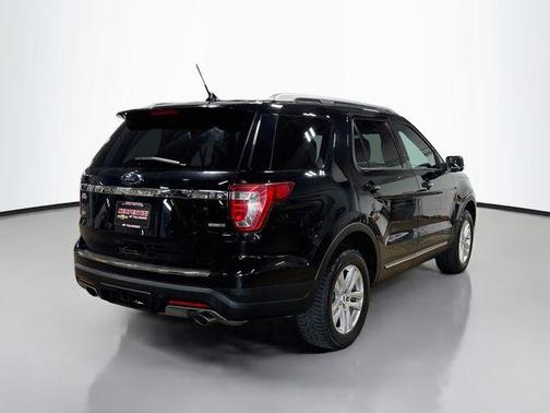 Shadow Black 2018 Ford Explorer XLT