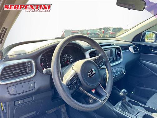 2018 Kia Sorento L
