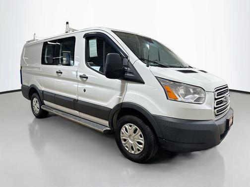 Oxford White 2018 Ford Transit-250 Base