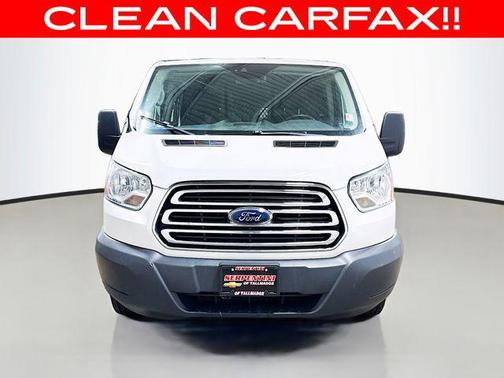 Oxford White 2018 Ford Transit-250 Base