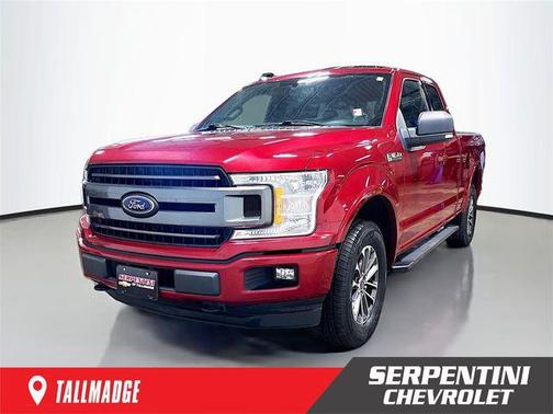 Ruby Red Metallic Tinted Clearcoat 2018 Ford F-150 XLT
