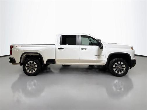 2026 Chevrolet Silverado 2500 Custom