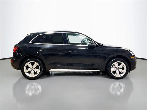2019 Audi Q5 2.0T Premium Plus