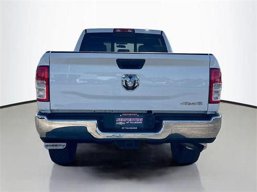 2019 RAM 2500 Tradesman Crew Cab 4x4 6'4' Box