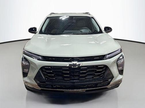 Cacti Green 2026 Chevrolet Trax FWD ACTIV