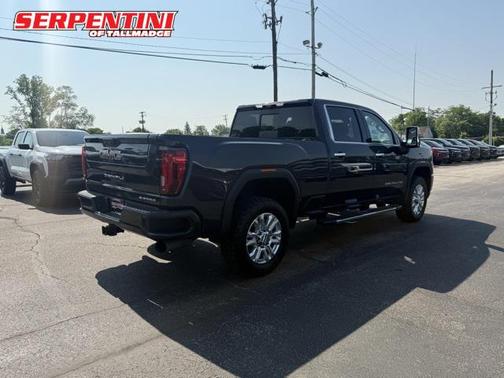 2020 GMC Sierra 2500 Denali