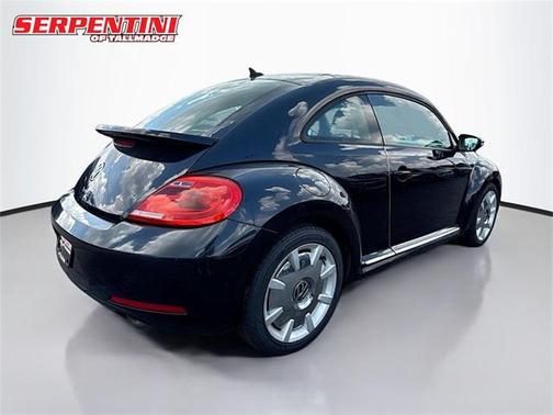2013 Volkswagen Beetle 2.0T Fender Edition