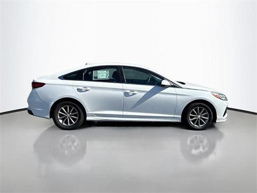 2018 Hyundai SONATA ECO