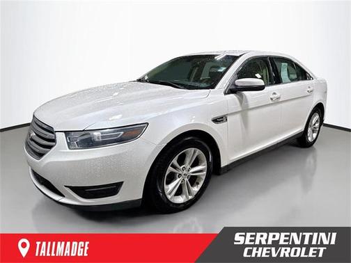 2015 Ford Taurus SEL