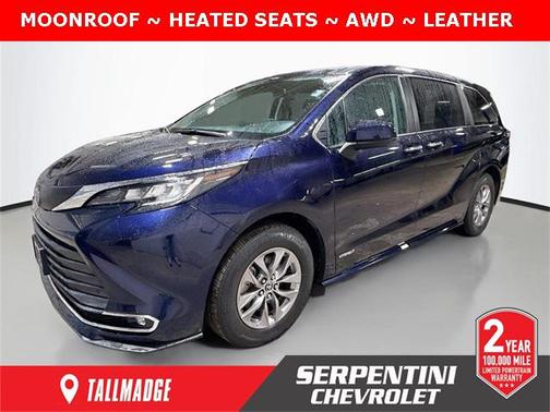 2021 Toyota Sienna XLE 7 Passenger