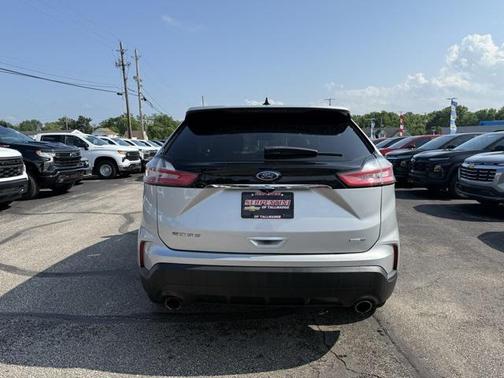 2019 Ford Edge SE