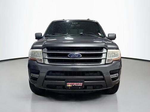 Magnetic Metallic 2016 Ford Expedition XLT