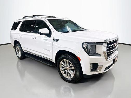 Summit White 2022 GMC Yukon SLT