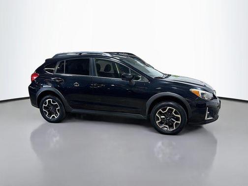 Crystal Black Silica 2016 Subaru Crosstrek 2.0i Premium