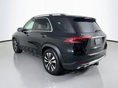 Black 2026 Mercedes-Benz GLE 350 4MATIC