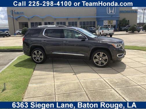2017 GMC Acadia Denali