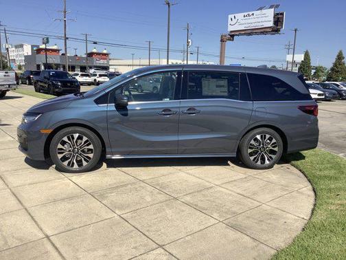 Smoke Blue Pearl 2026 Honda Odyssey Elite