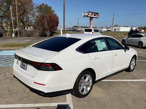 2024 Honda Accord LX 1.5T