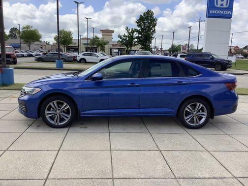 2022 Volkswagen Jetta 1.5T SE