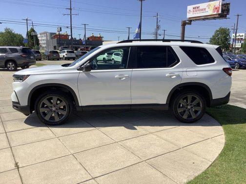 2025 Honda Pilot Sport