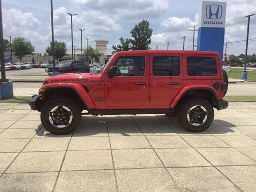 Firecracker Red Clearcoat 2020 Jeep Wrangler Unlimited Rubicon