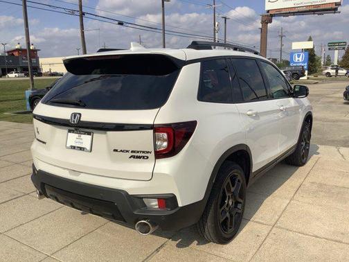 2024 Honda Passport AWD Black