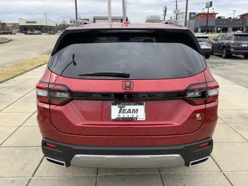 Radiant Red Metallic II 2026 Honda Pilot EX-L