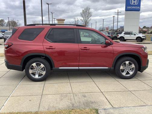Radiant Red Metallic II 2026 Honda Pilot EX-L