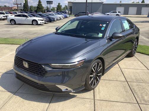 2023 Honda Accord Hybrid Touring