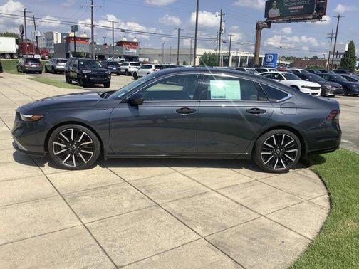 2023 Honda Accord Hybrid Touring