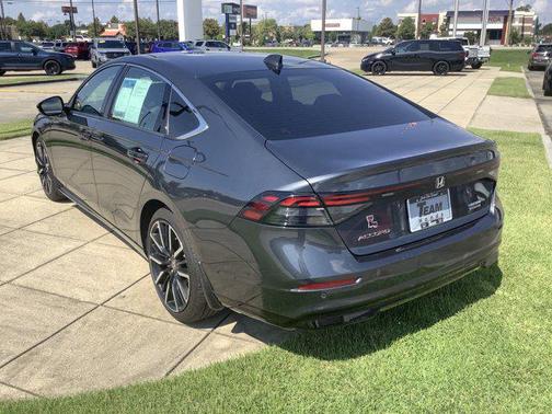 2023 Honda Accord Hybrid Touring