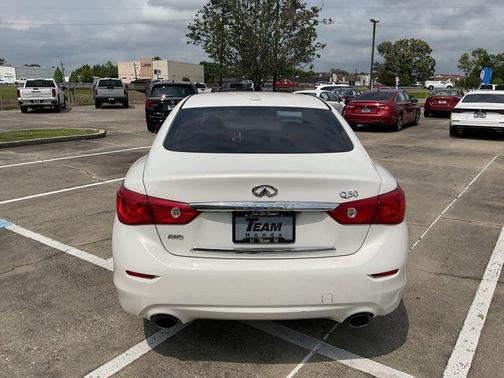 Moonlight White 2014 INFINITI Q50 Premium