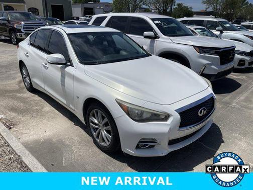 Moonlight White 2014 INFINITI Q50 Premium