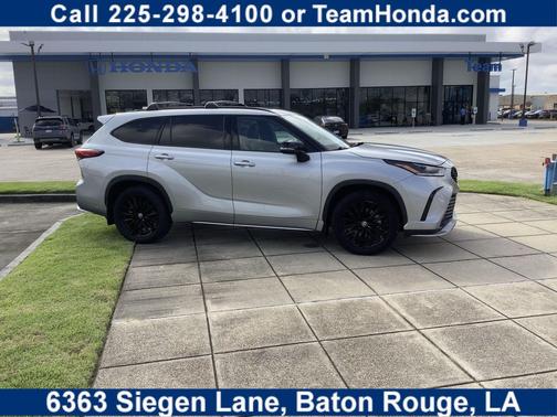 Celestial Silver Metallic 2023 Toyota Highlander XSE