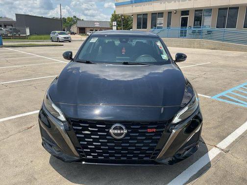2024 Nissan Altima SR FWD