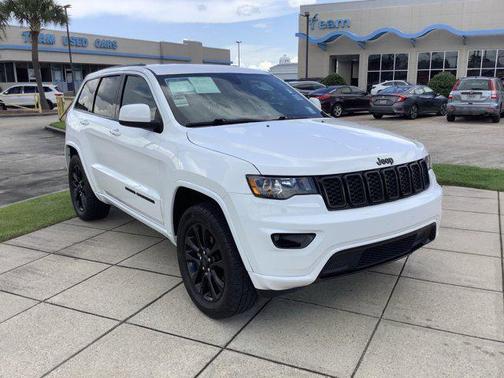 2020 Jeep Grand Cherokee Altitude