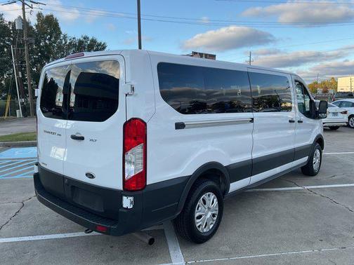 2023 Ford Transit-350 XLT